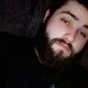 Meet your Posher, Max